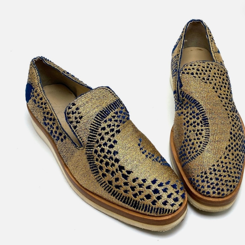 FREE PEOPLE Snake Eyes Loafers Gold & Blue Size 38 Woven Textile Uppers NEW